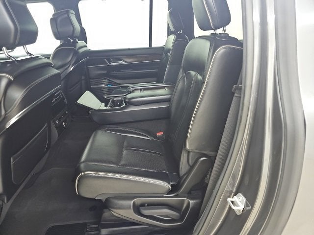 2023 Jeep Grand Wagoneer L Series II