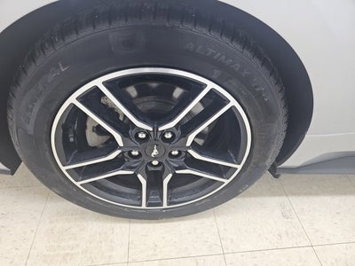 2022 Ford Mustang EcoBoost