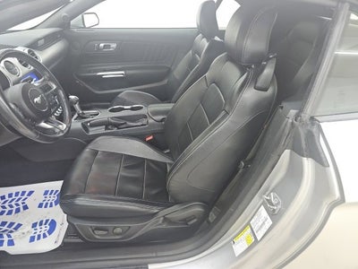 2022 Ford Mustang EcoBoost