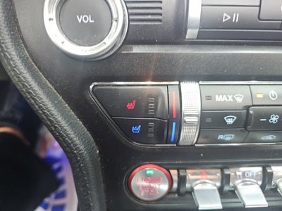 2022 Ford Mustang EcoBoost