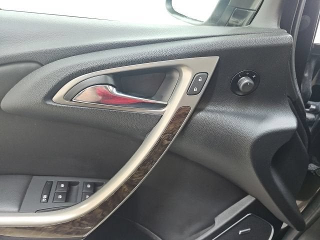 2012 Buick Verano Leather Group