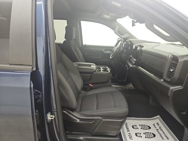 2022 Chevrolet Silverado 1500 LT (2FL)