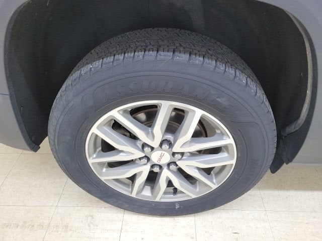 2017 GMC Acadia SLE