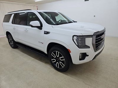 2023 GMC Yukon XL AT4