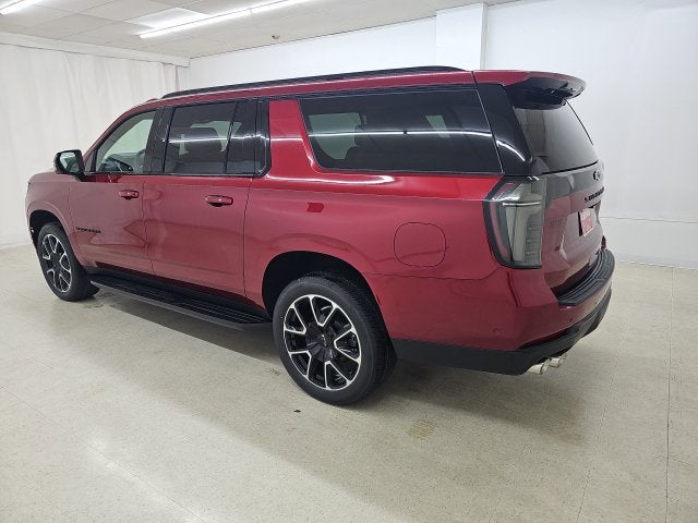 2027 Chevrolet Suburban RST - Photo 6