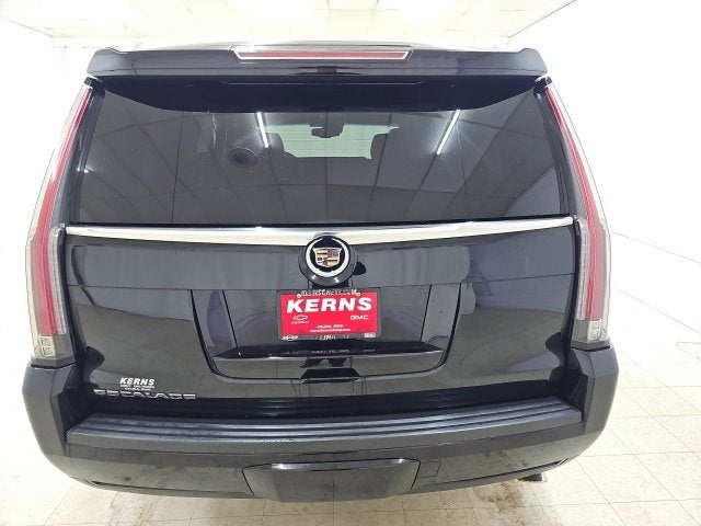 2015 Cadillac Escalade Luxury