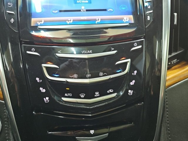 2015 Cadillac Escalade Luxury