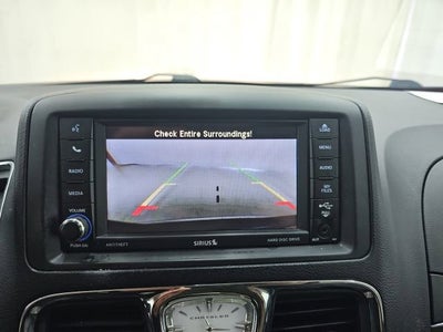 2014 Chrysler Town & Country Touring-L