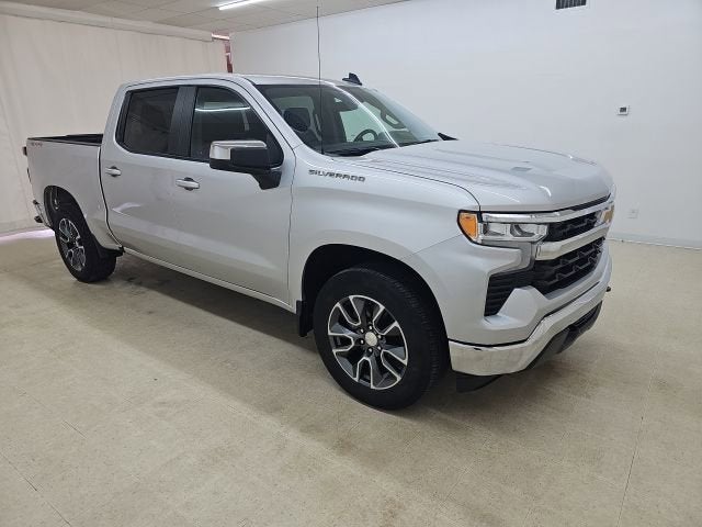 2022 Chevrolet Silverado 1500 LT (2FL)