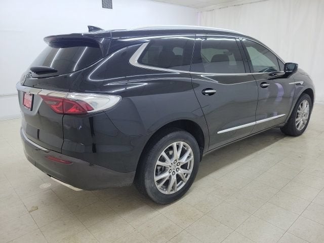 2023 Buick Enclave Premium