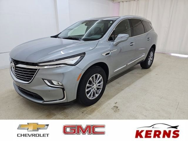 2023 Buick Enclave Essence AWD's photo