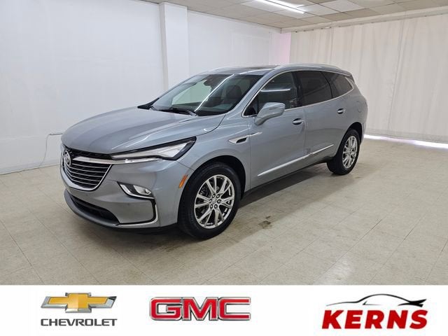 2023 Buick Enclave Essence AWD's photo