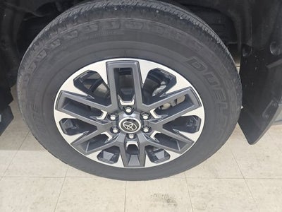 2024 Toyota Sequoia SR5