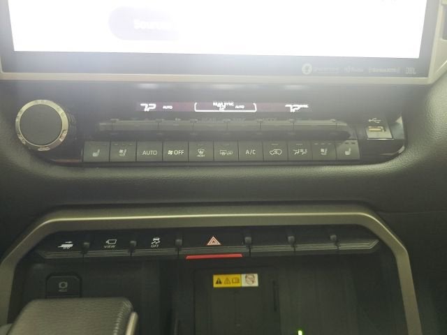 2024 Toyota Sequoia SR5