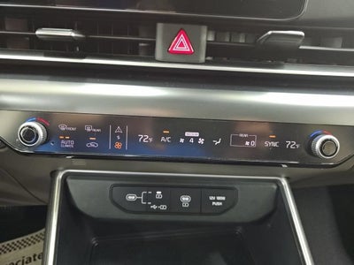 2025 Kia Carnival LXS