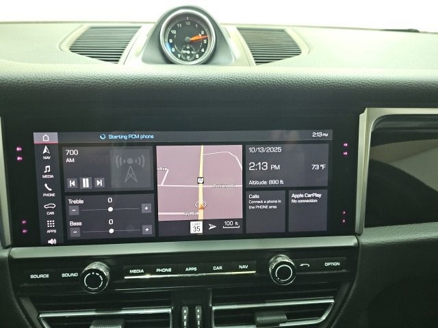 2021 Porsche Macan Base