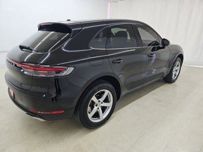 2021 Porsche Macan Base